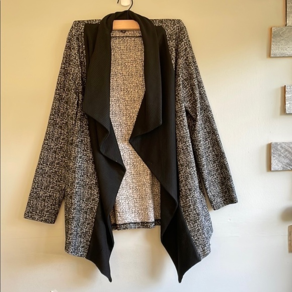 Black and White Women's Open Front Sweater